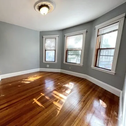 Image 3 - 18 Romsey Street, Boston, MA 02125, USA - Apartment for rent
