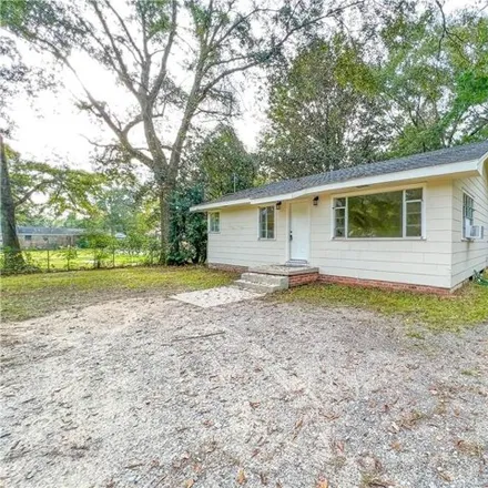 Buy this 3 bed house on 1092 Cloverdale Drive in Belvedere, Mobile