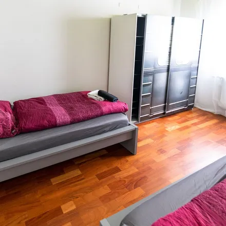 Rent this 4 bed apartment on Altenhainer Straße 22 in 65719 Hofheim am Taunus, Germany