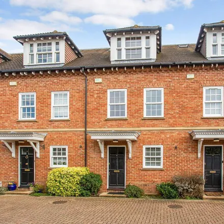 Image 1 - Wedgwood Place, Cobham, KT11 1JB, United Kingdom - Townhouse for rent