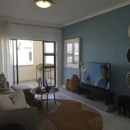 Rent this 2 bed apartment on unnamed road in eThekwini Ward 102, Umhlanga Rocks