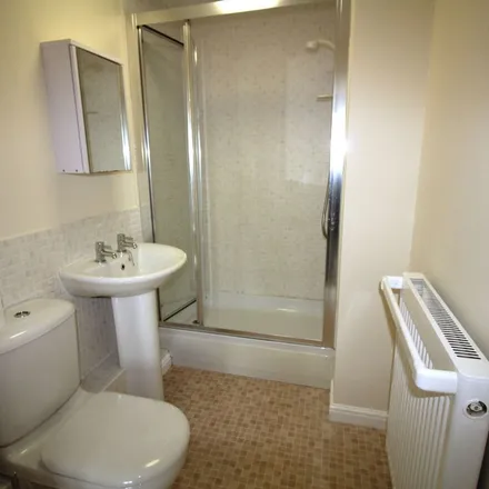 Rent this 3 bed apartment on Alderwood Place in Metropolitan Borough of Solihull, B91 3HX