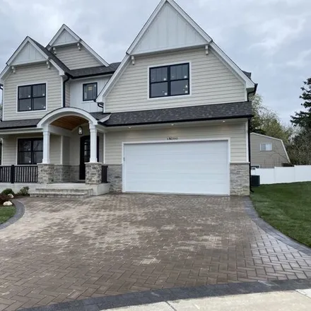 Buy this 4 bed house on Chapel Hill Court in Shorewood, DuPage County