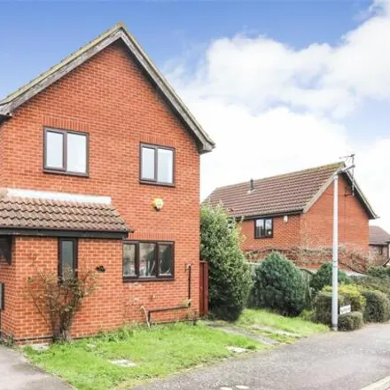 Buy this 3 bed house on Astwood Drive in Flitwick, MK45 1BZ