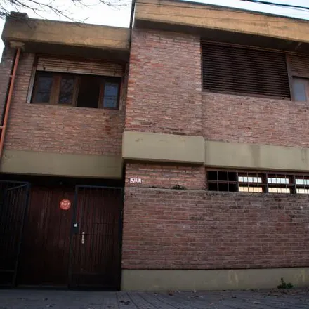 Image 2 - Presidente Quintana 838, General Las Heras, Rosario, Argentina - House for sale