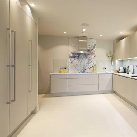 Image 2 - 47 Beech Hill, London, EN4 0HD, United Kingdom - Apartment for rent
