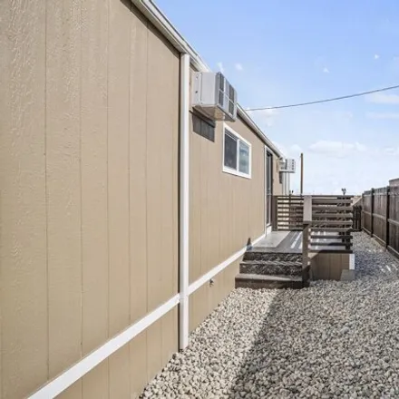 Image 6 - 36201 62nd Street East, Palmdale, CA 93552, USA - Apartment for sale