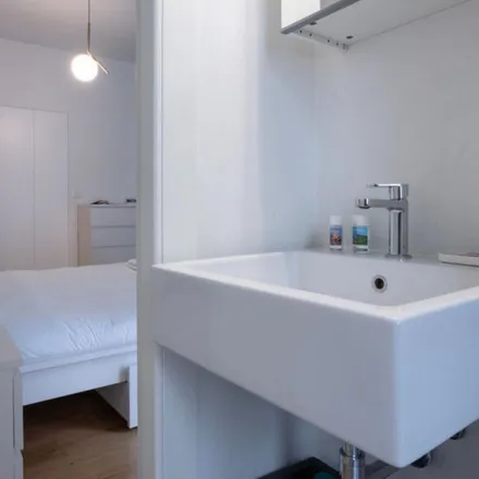 Image 2 - Via Privata Francesco Koristka, 15, 20154 Milan MI, Italy - Apartment for rent