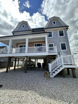 Rent this 6 bed house on 3564 Grand Central Avenue in Toms River, NJ 08735