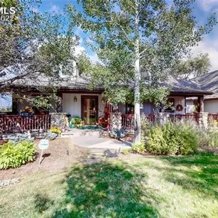 Image 1 - 840 Golden Hills Road, Colorado Springs, CO 80919, USA - House for sale
