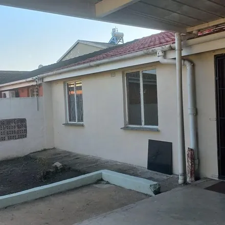 Rent this 3 bed apartment on Silverdale Primary School in Peony Place, Tongaat South
