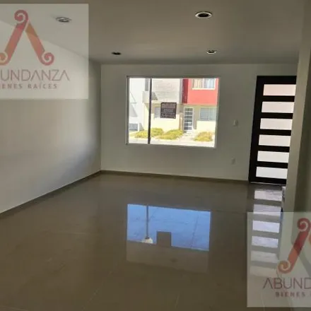 Buy this 3 bed house on unnamed road in San José Guadalupe Otzacatipan, 50210 San Mateo Otzacatipan