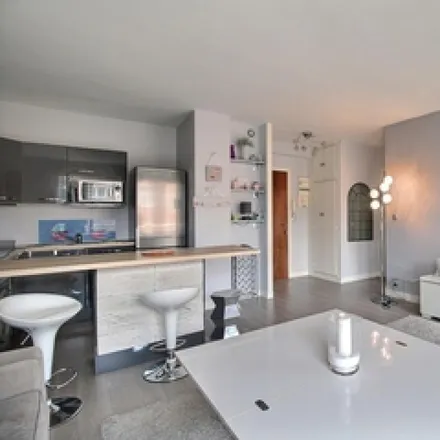 Image 6 - 24 Rue Boileau, 75016 Paris, France - Apartment for rent