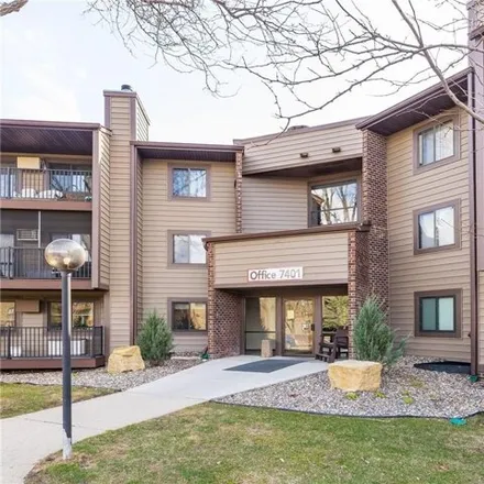Buy this 2 bed condo on unnamed road in Bloomington, MN 55438