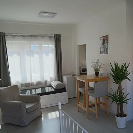 Image 7 - All in one, Na Zbořenci, 111 21 Prague, Czechia - Apartment for rent