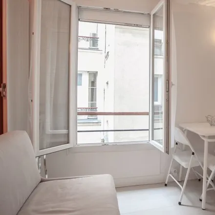 Image 3 - 28 Rue Popincourt, 75011 Paris, France - Apartment for rent