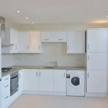 Rent this 2 bed apartment on Union Street in London, EN5 4HX