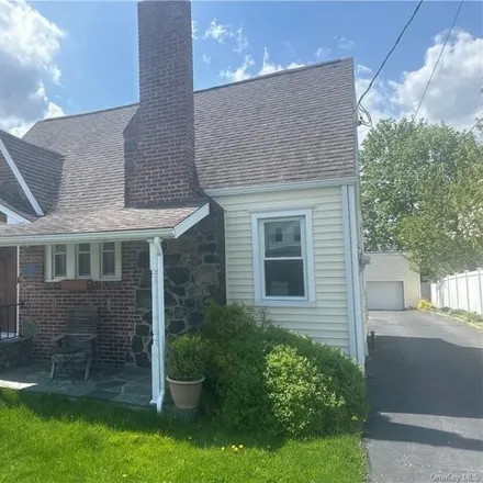 Rent this 3 bed house on 624 Ridge Street in City of Peekskill, NY 10566