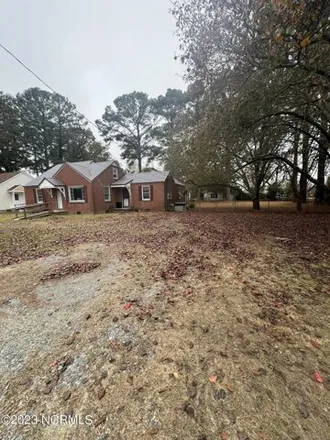 Image 3 - 913 North Rudolph Street, Goldsboro, NC 27530, USA - House for sale