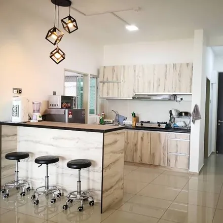 Rent this 4 bed apartment on unnamed road in Ehsan Residence, 43900 Sepang