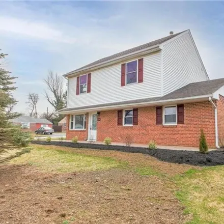 Buy this 5 bed house on 3105 Devonshire Road in Allentown, PA 18103
