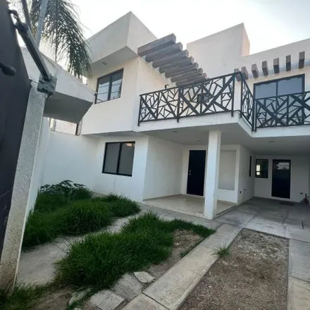 Rent this 3 bed house on Calle Antiguo Camino Real a Cholula in 72754 Tlaxcalancingo (San Bernardino), PUE