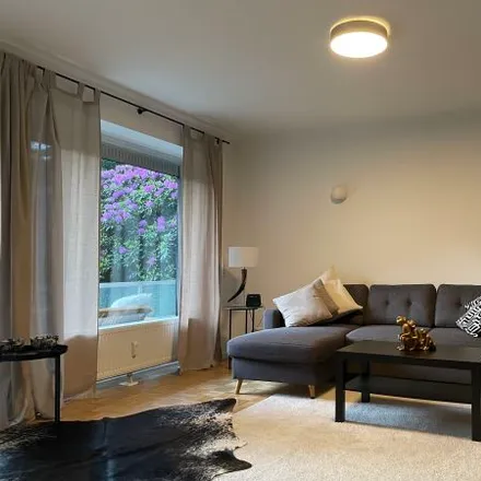 Rent this 2 bed apartment on Goethestraße 58 in 40237 Dusseldorf, Germany