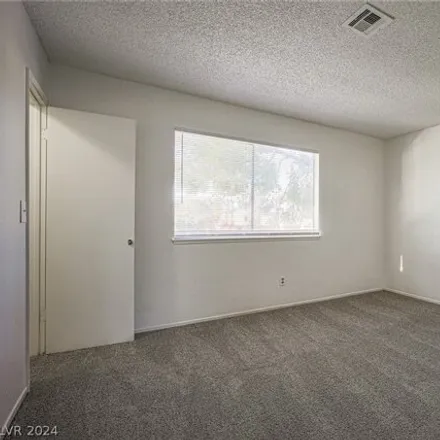 Image 9 - unnamed road, North Las Vegas, NV 89030, USA - Townhouse for rent