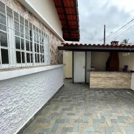 Rent this 2 bed house on Rua Silvia Maria dos Passos in Jardim Belas Artes, Itanhaem - SP