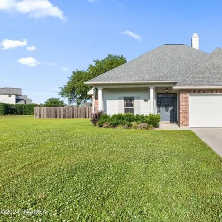 Rent this 3 bed house on 102 Sara Dee Parkway in Lafayette, LA 70508