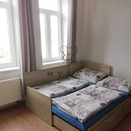 Image 5 - Střední škola obchodní, Resslova, 370 49 České Budějovice, Czechia - Apartment for rent