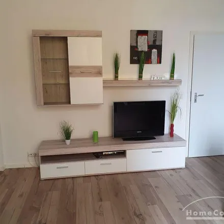 Rent this 3 bed apartment on Bültenweg 60 in 38106 Brunswick, Germany