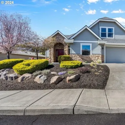 Buy this 4 bed house on 3749 Southwest Yew Lane in Redmond, OR 97756