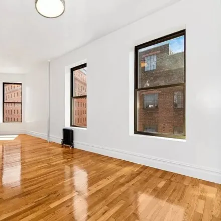 Rent this 1 bed apartment on 117 Perry Street in New York, NY 10014