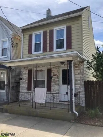 Buy this 3 bed house on Dugan Alley in Phillipsburg, NJ 08865