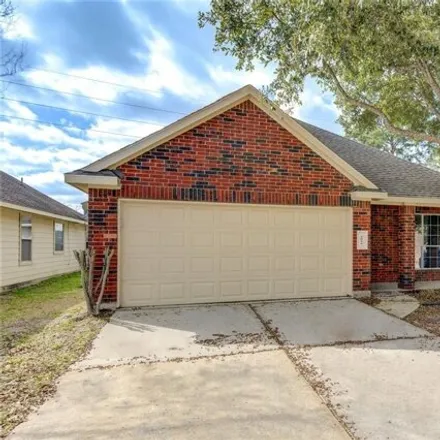Rent this 3 bed house on 4093 Favel Cove Drive in Harris County, TX 77388