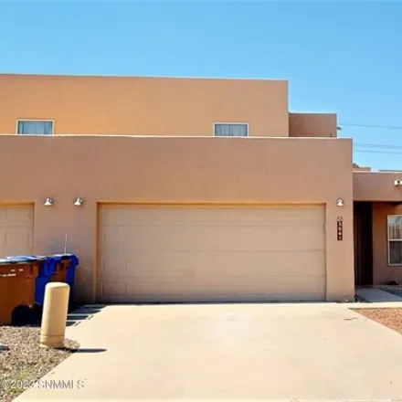 Buy this 3 bed townhouse on 3541 Evy Lane in Las Cruces, NM 88012