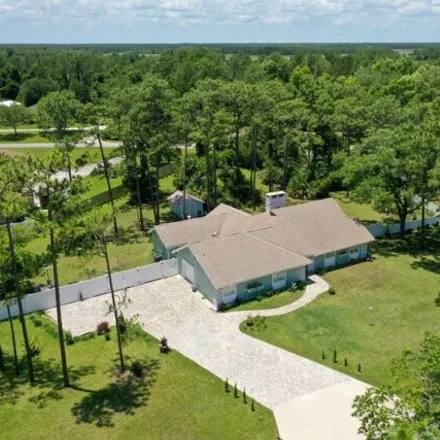 Buy this 3 bed house on 213 Riverbend Road in Ormond Beach, FL 32174