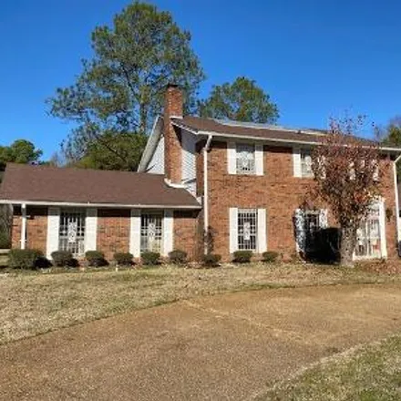 Buy this 4 bed house on 6527 Trace Drive in Presidential Hills, Jackson