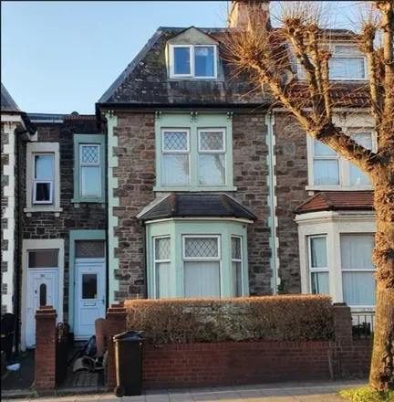Rent this 5 bed townhouse on 133 Fishponds Road in Bristol, BS5 6PN