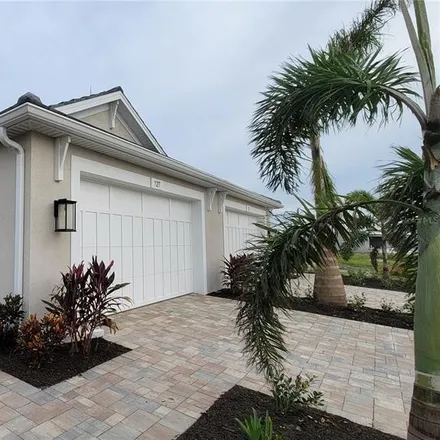 Buy this 2 bed house on 719 Oakview Drive in Manatee County, FL 34210