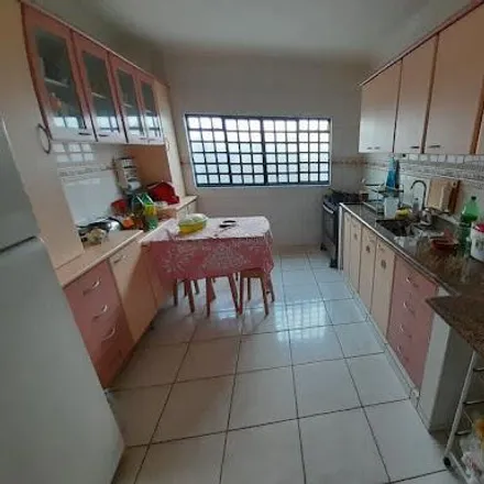 Buy this 3 bed house on Rua Tapajos in Santana, Varginha - MG