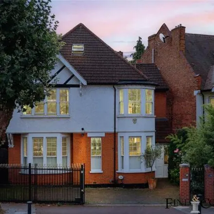 Image 1 - 138 Brondesbury Park, Willesden Green, London, NW2 5JP, United Kingdom - House for sale
