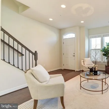 Image 6 - 9770 Fields Road, Gaithersburg, MD 20878, USA - Townhouse for sale