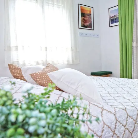 Rent this 2 bed house on Općina Sali in Zadar County, Croatia