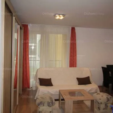 Image 1 - Budapest, Adam Clark Square, 1013, Hungary - Apartment for rent