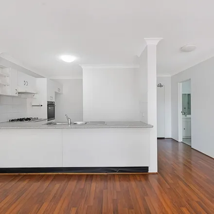 Image 2 - Lin-Vista, 29-31 Linda Street, Sydney NSW 2077, Australia - Apartment for rent