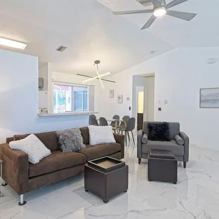 Image 5 - 3640 Candia Avenue, North Port, FL 34286, USA - Apartment for rent