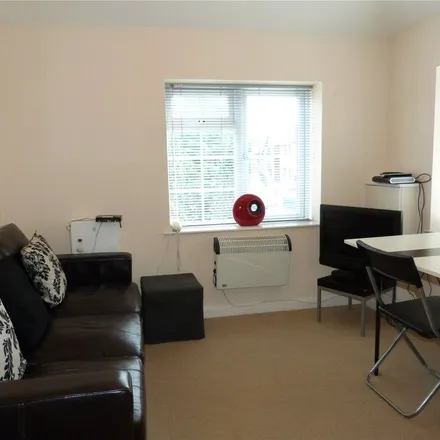 Rent this 1 bed apartment on Binfield Memorial Hall in Terrace Road South, Binfield