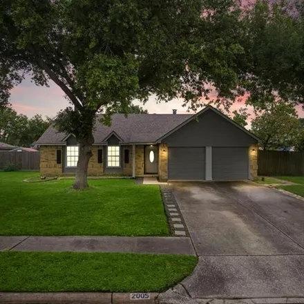 Buy this 3 bed house on 2801 Potomac Drive in League City, TX 77573